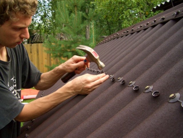 Как крыть крышу ондулином